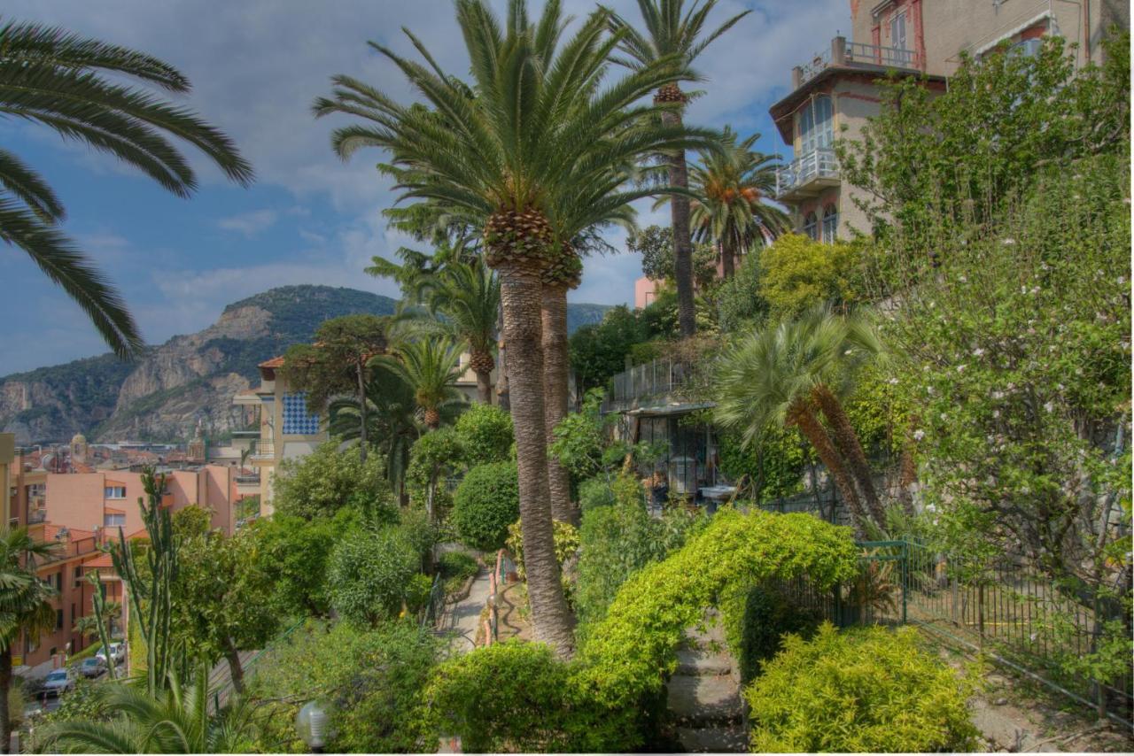 Hotel Deutsche Familien Finale Ligure Luaran gambar