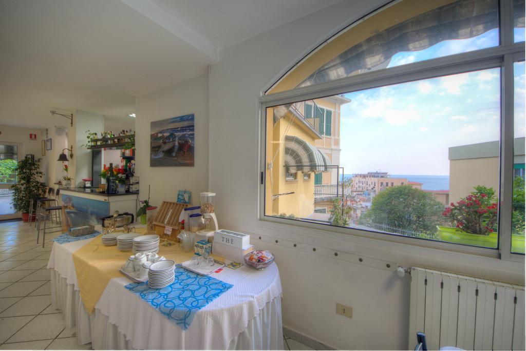 Hotel Deutsche Familien Finale Ligure Luaran gambar