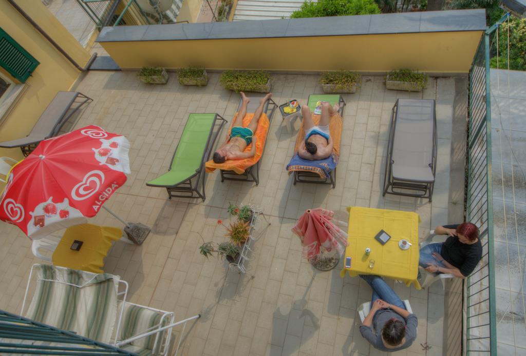 Hotel Deutsche Familien Finale Ligure Luaran gambar